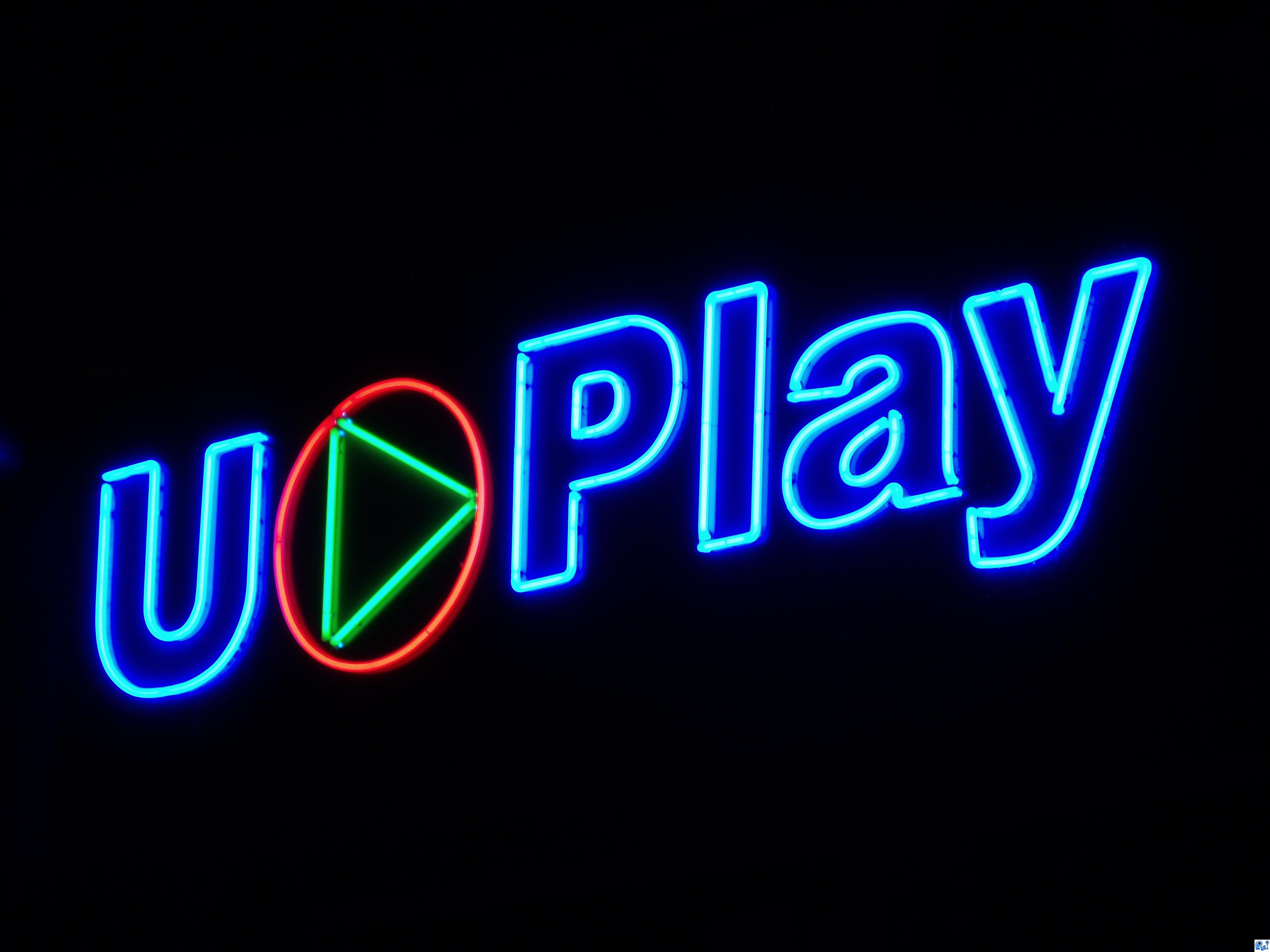 NEON SIGN